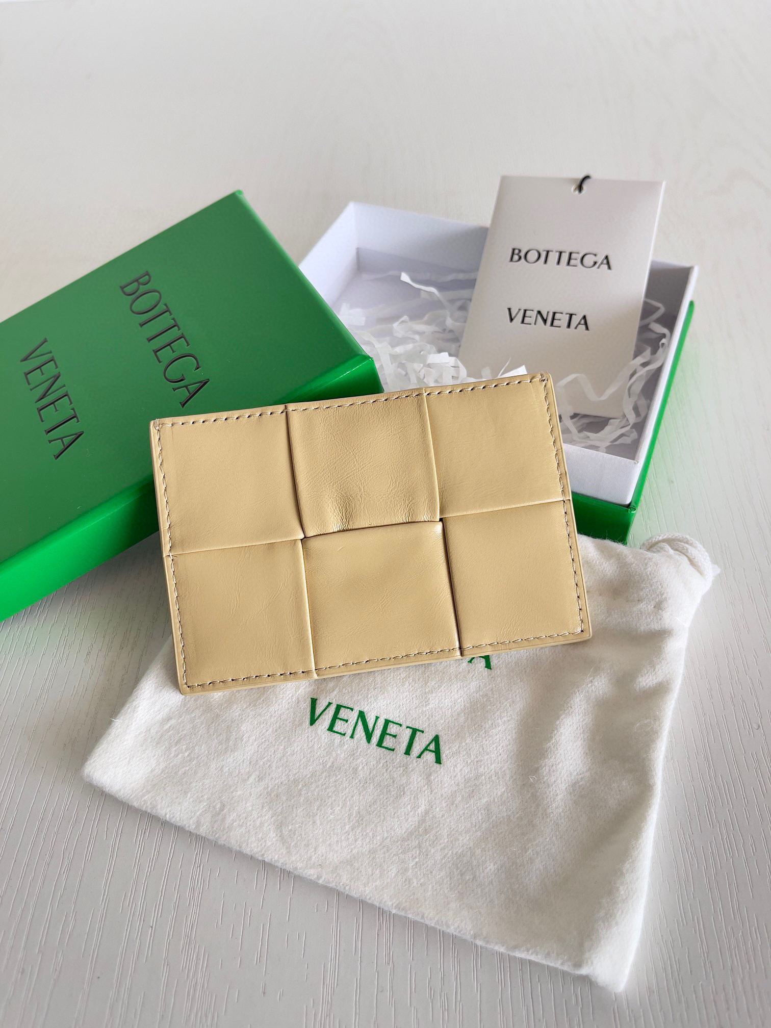 보테가베네타 Bottega Veneta 카드 지갑