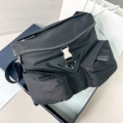 프라다 Prada 2VD062 크로스 백 29CM