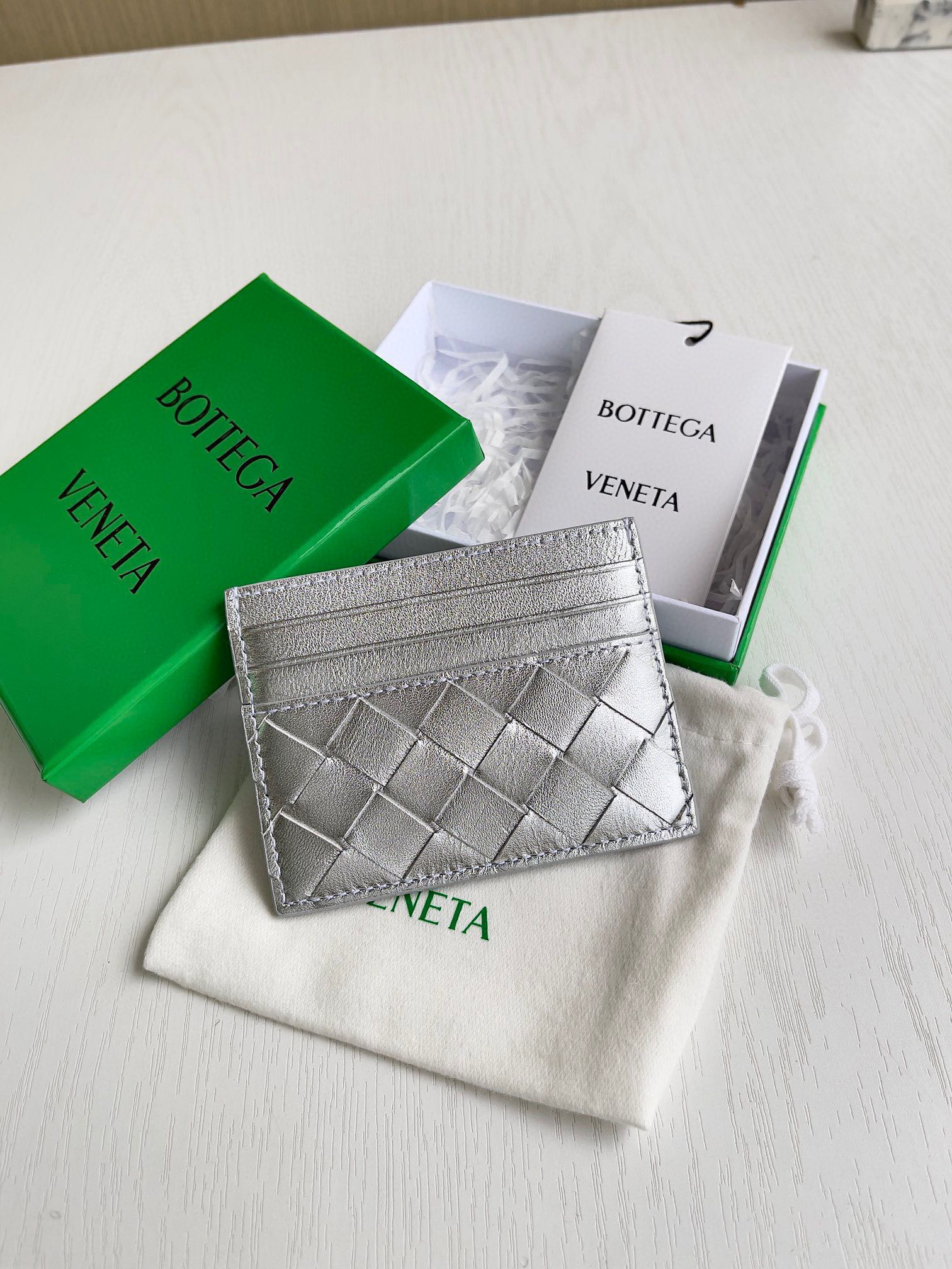 보테가베네타 Bottega Veneta 카드 지갑