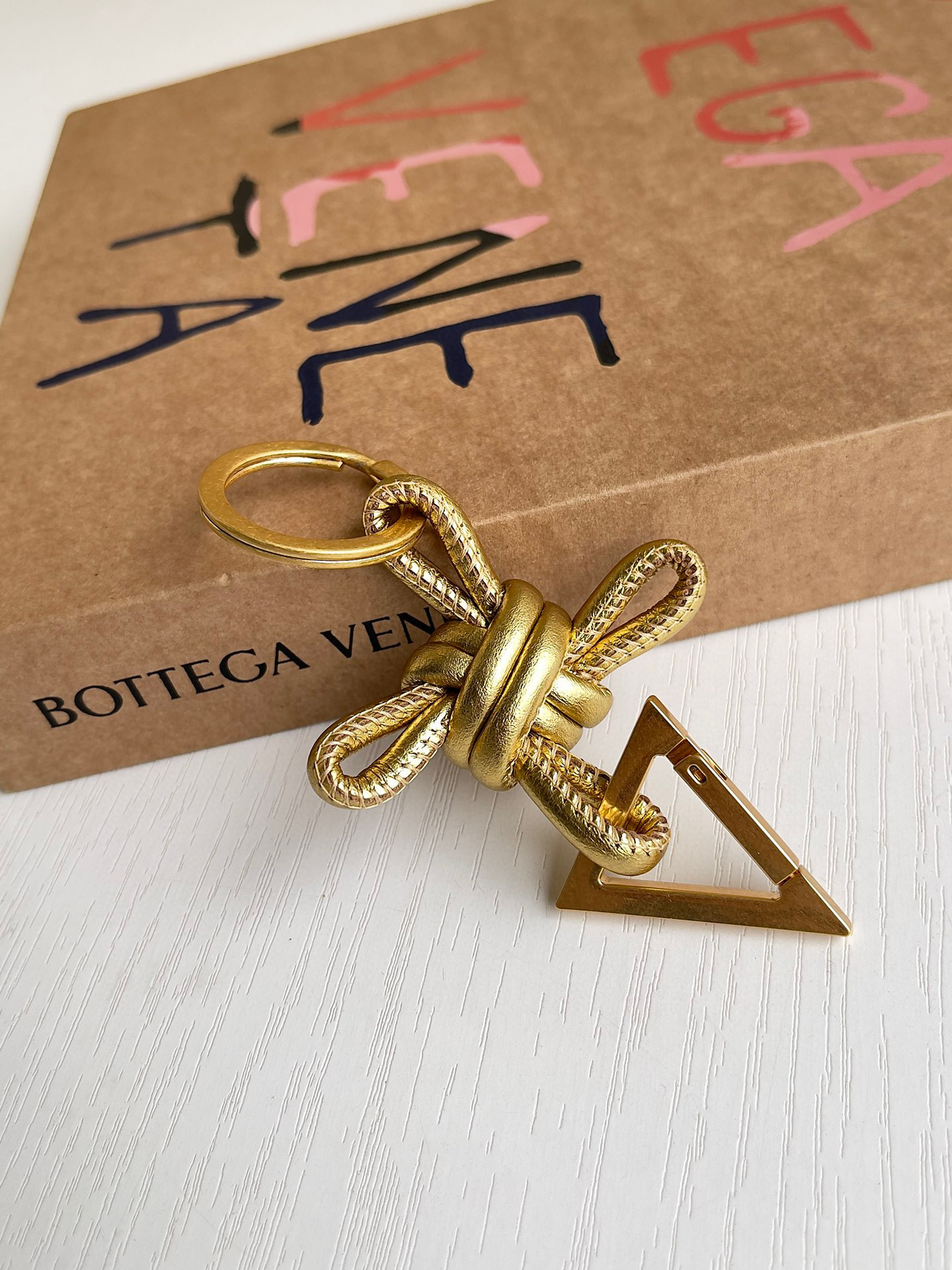 보테가베네타 Bottega Veneta