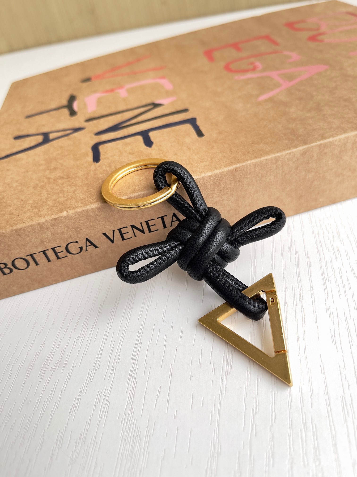 보테가베네타 Bottega Veneta