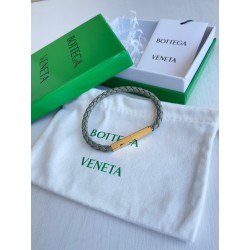 보테가 베네타 Bottega Veneta 팔찌