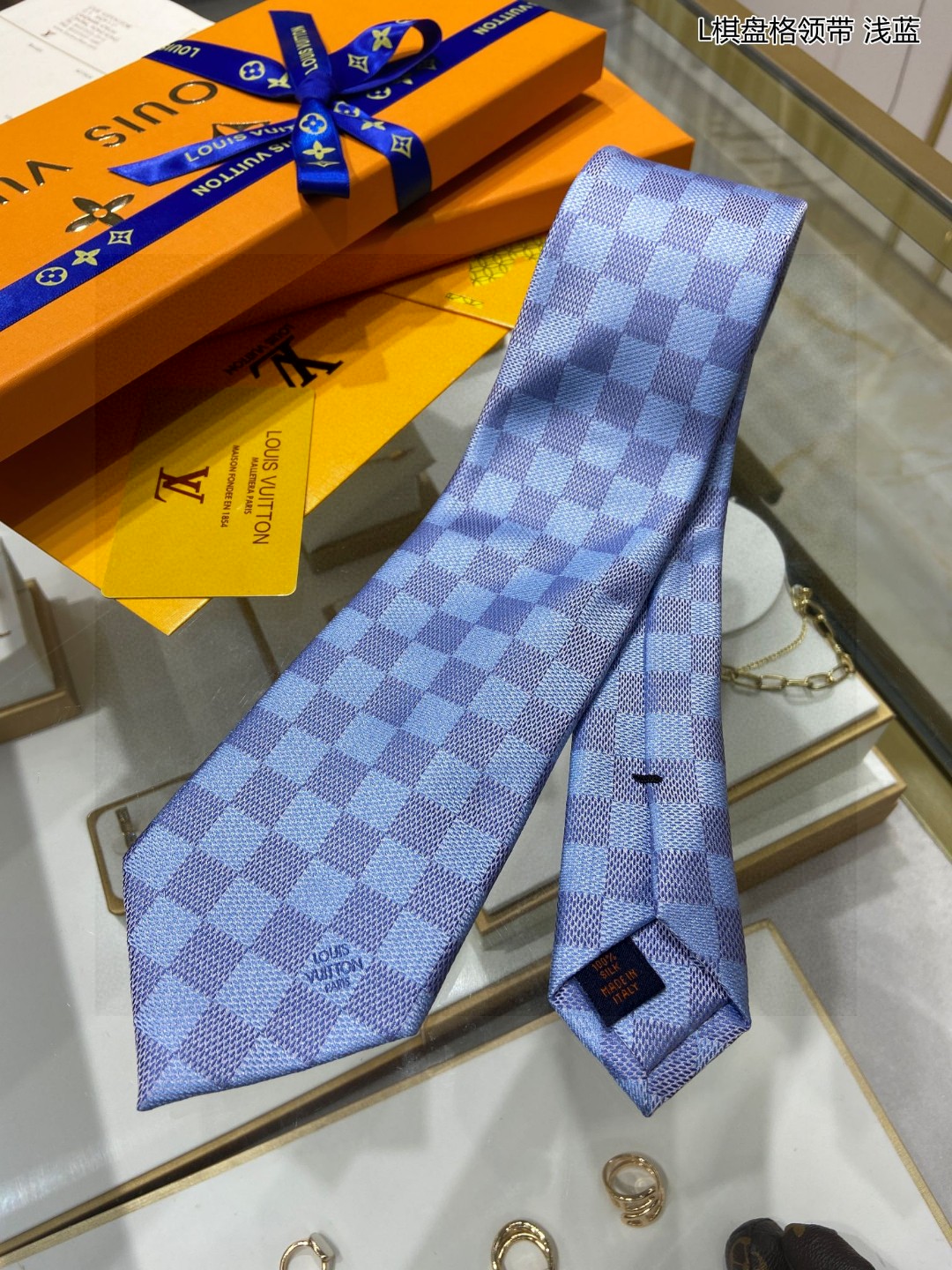 루이비통 Louis Vuitton 넥타이