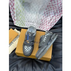 루이비통 Louis Vuitton 스니커즈