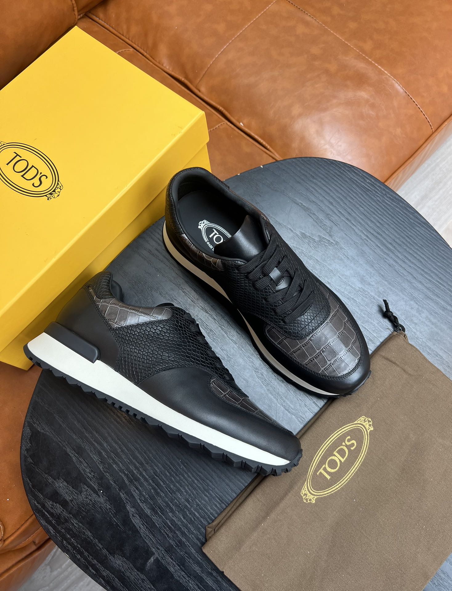 토즈 TOD'S 스니커즈