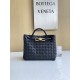 보테가베네타 Bottega Veneta 스몰 안디아모 Andiamo 743568