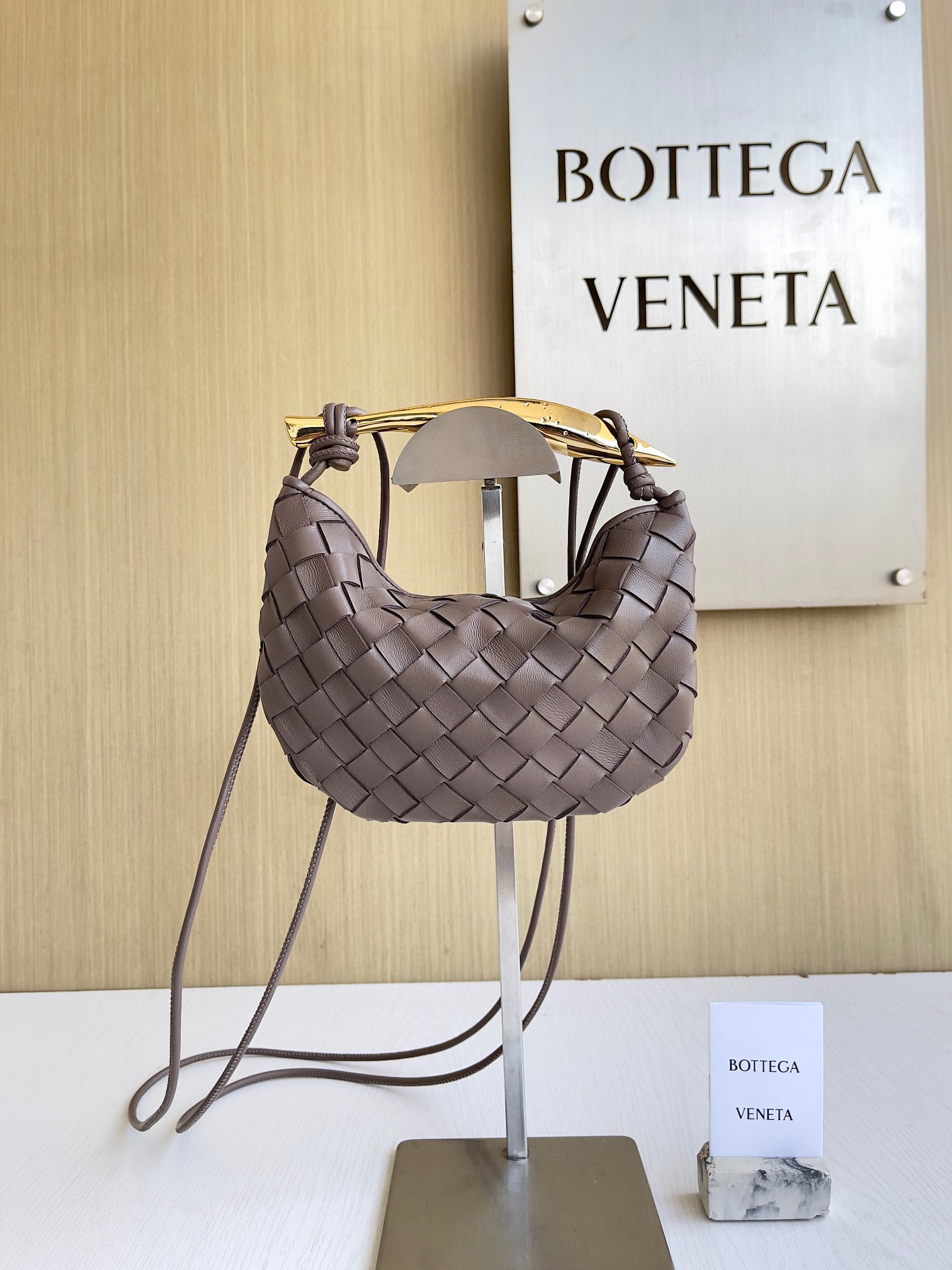 보테가베네타 Bottega Veneta 미니 사르딘 Sardine 744267