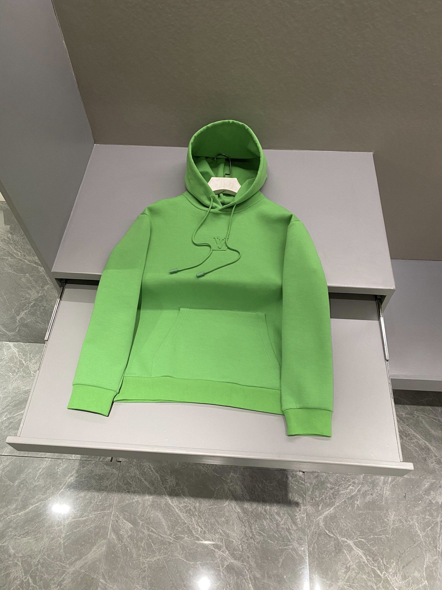 루이비통 Louis Vuitton 후드티셔츠