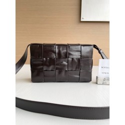 보테가베네타 Bottega Veneta Cassette 카세트 667298