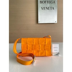 보테가베네타 Bottega Veneta Cassette 카세트 667298