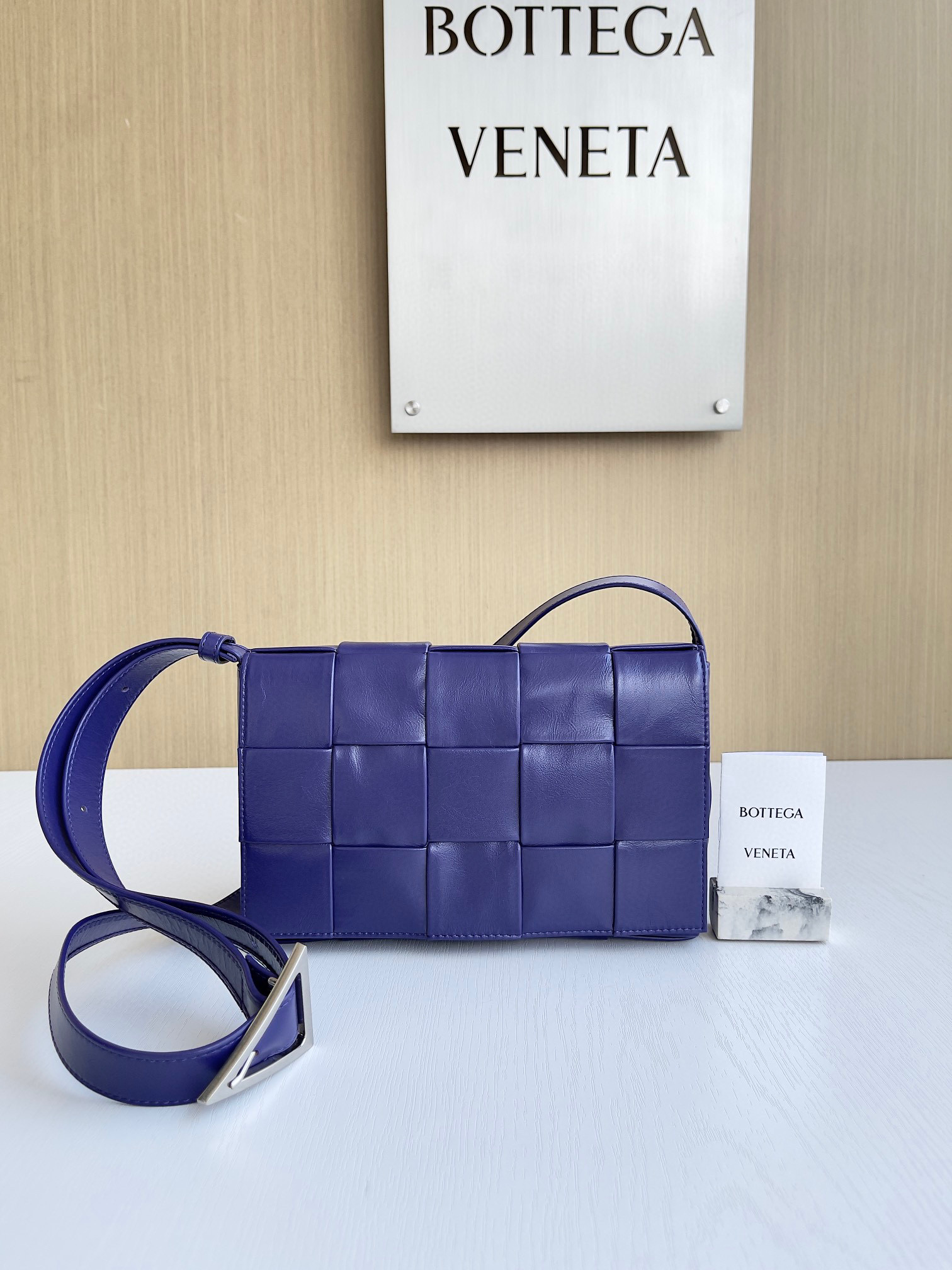 보테가베네타 Bottega Veneta Cassette 카세트 667298