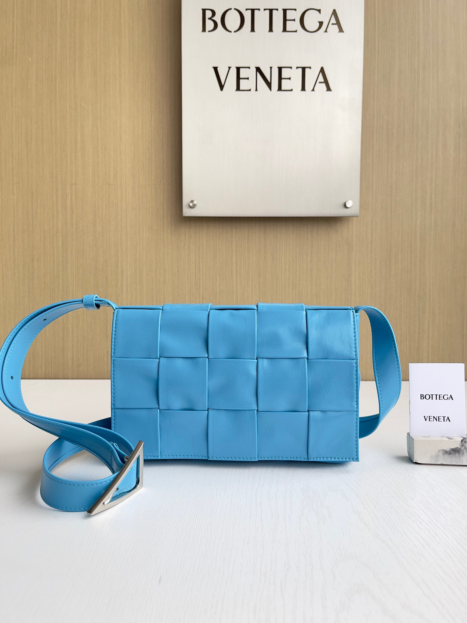 보테가베네타 Bottega Veneta Cassette 카세트 667298