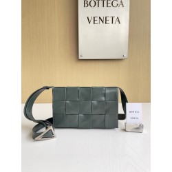 보테가베네타 Bottega Veneta Cassette 카세트 667298