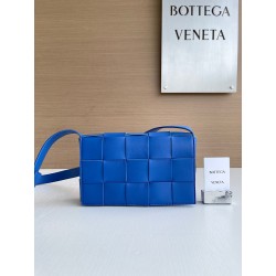 보테가베네타 Bottega Veneta Cassette 카세트 578004