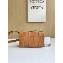 보테가베네타 Bottega Veneta Cassette 카세트 578004