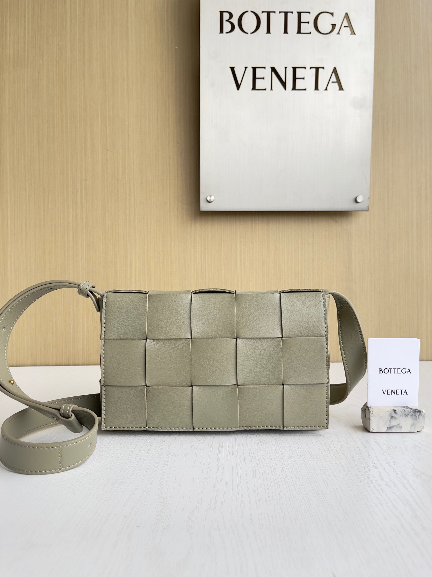 보테가베네타 Bottega Veneta Cassette 카세트 578004