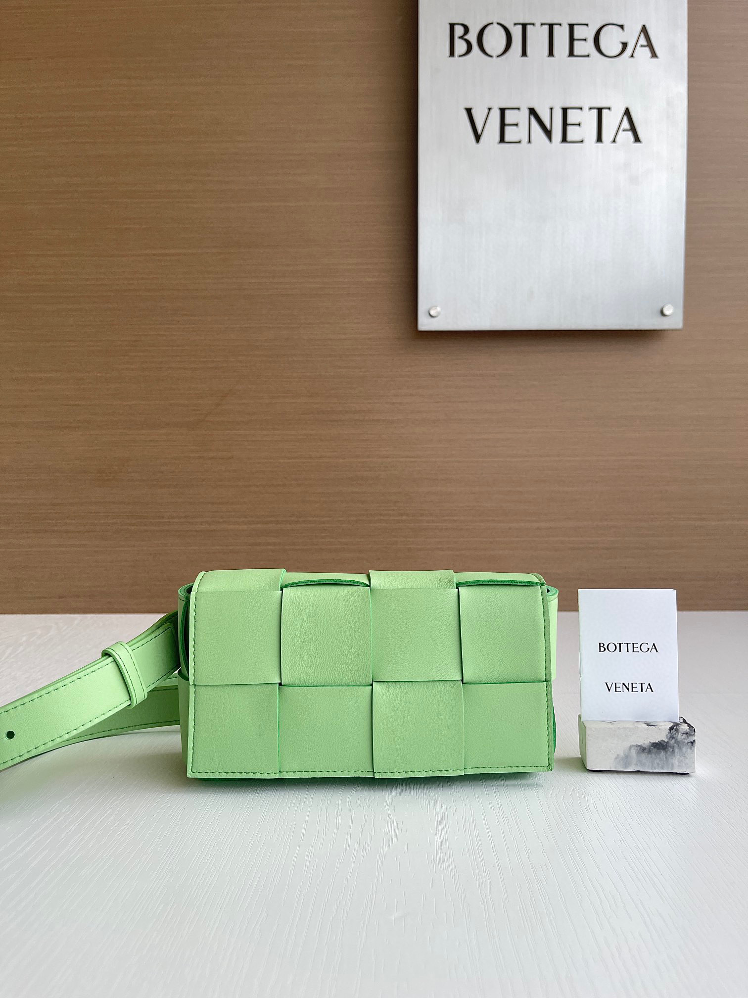 보테가베네타 Bottega Veneta Cassette 카세트 639367