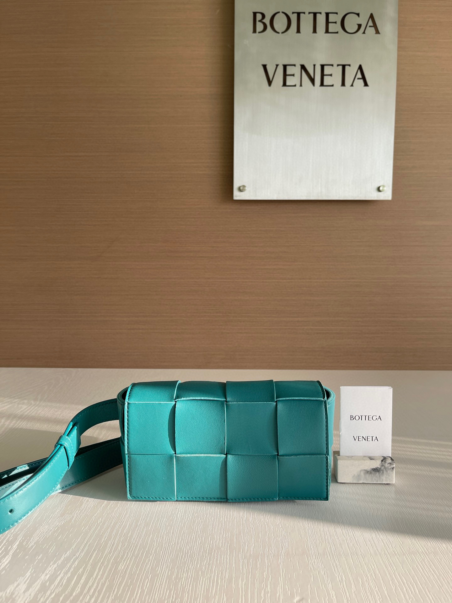 보테가베네타 Bottega Veneta Cassette 카세트 639367