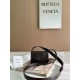 보테가 베네타 Bottega Veneta 미니 레더 카세트백 리본 Cassette 667048