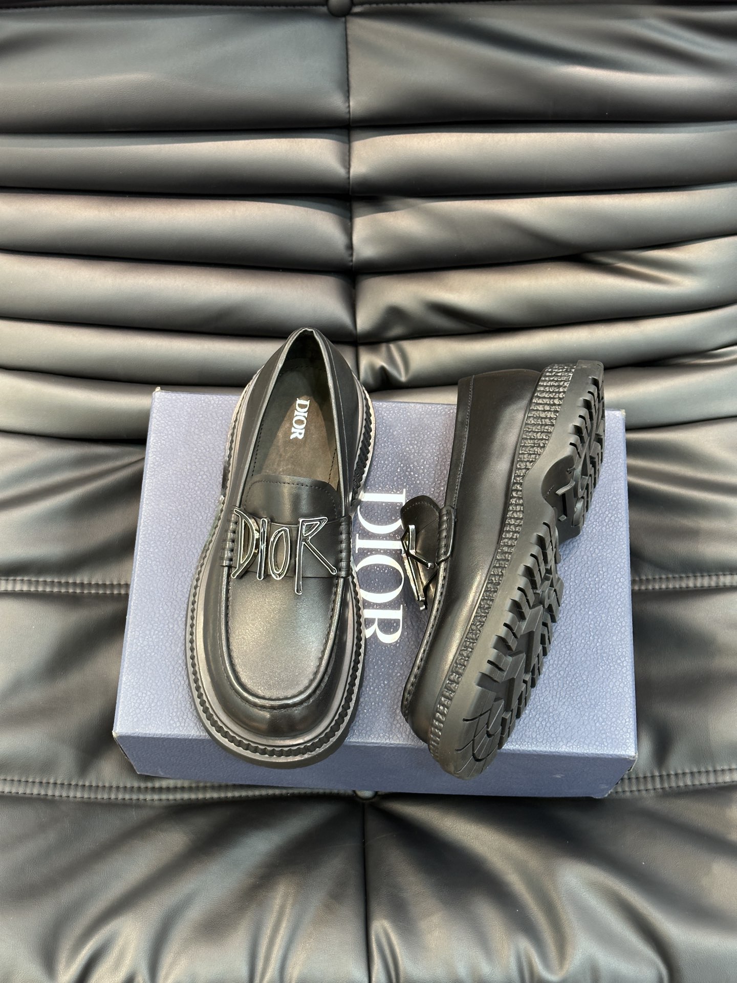 디올 Dior 로퍼