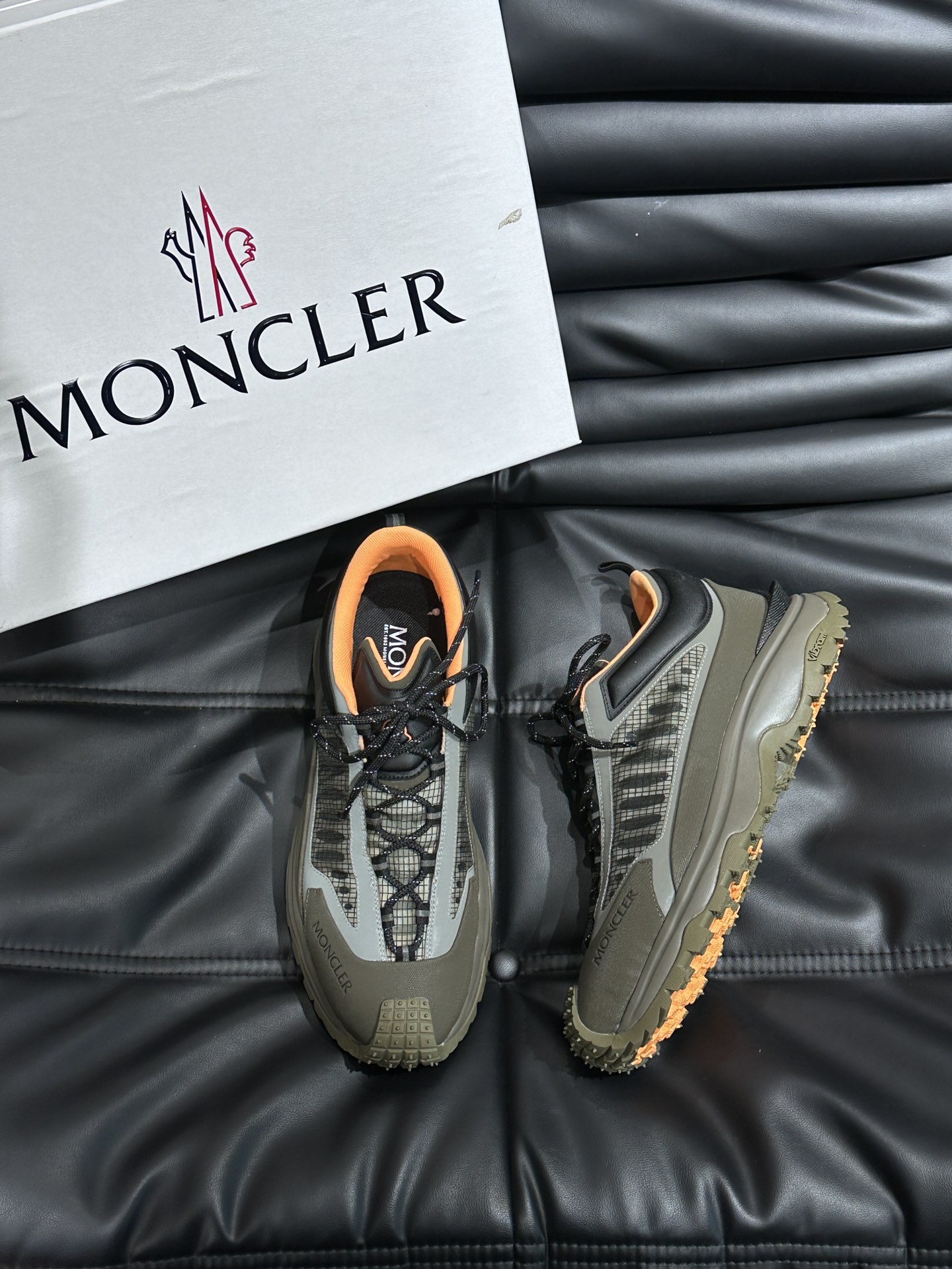 몽클레어 Moncler 스니커즈