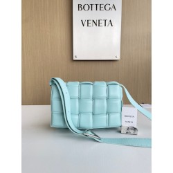 보테가 베네타 Bottega Veneta 바다소금 Cassette 591970