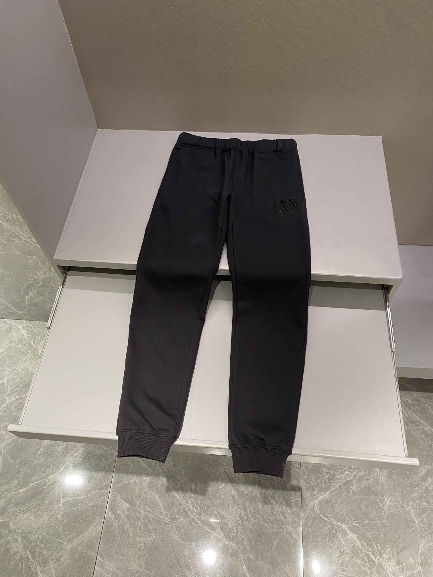 디올 Dior 트레이닝팬츠