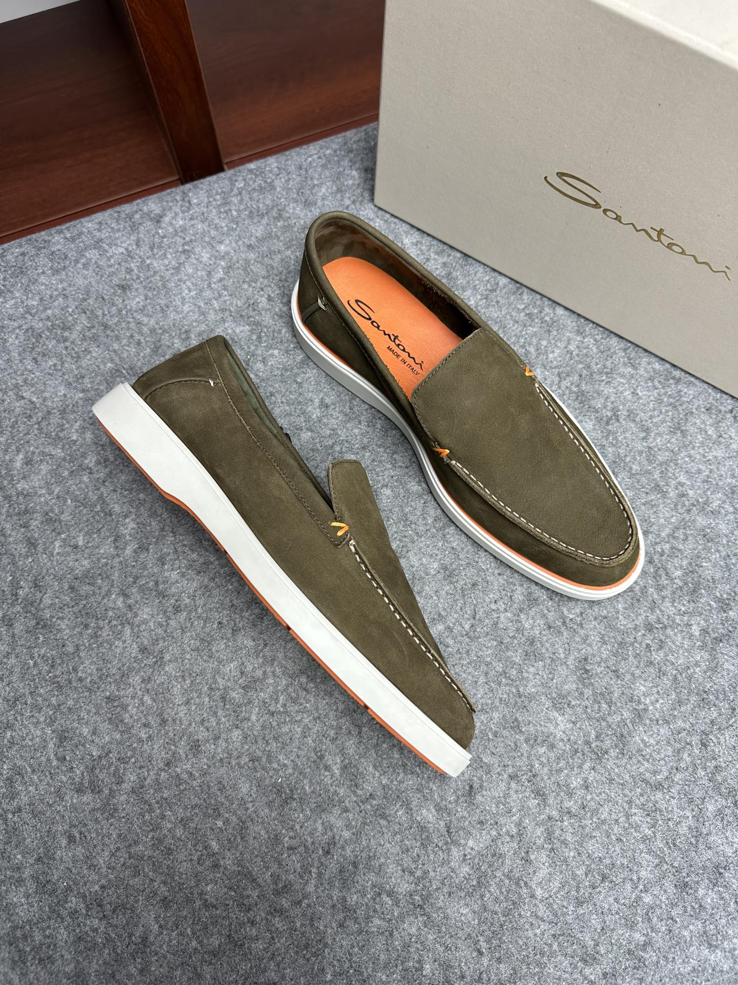 세인트토니 santoni 로퍼