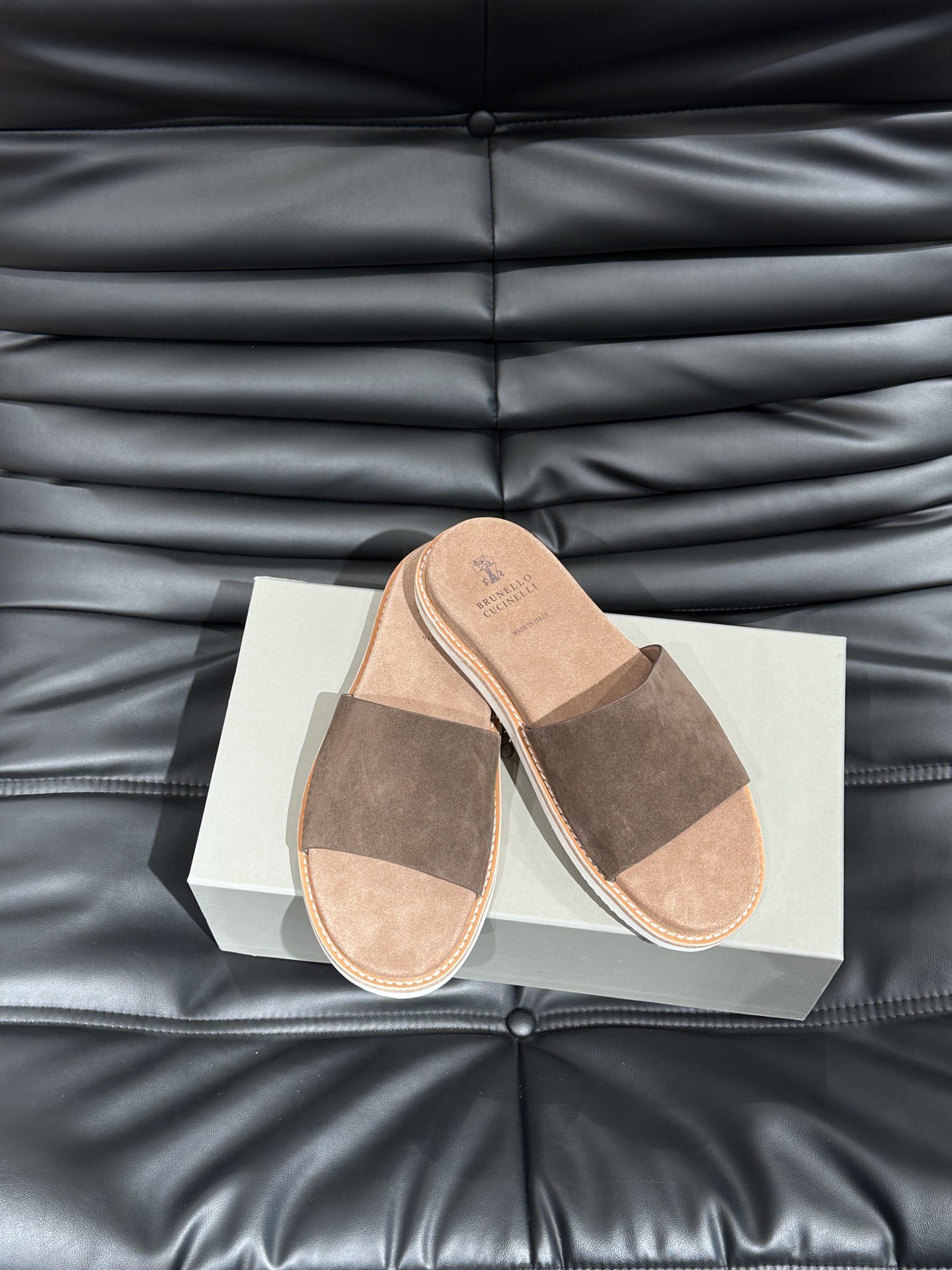 브루넬로 쿠치넬리 Brunello Cucineli 슬리퍼