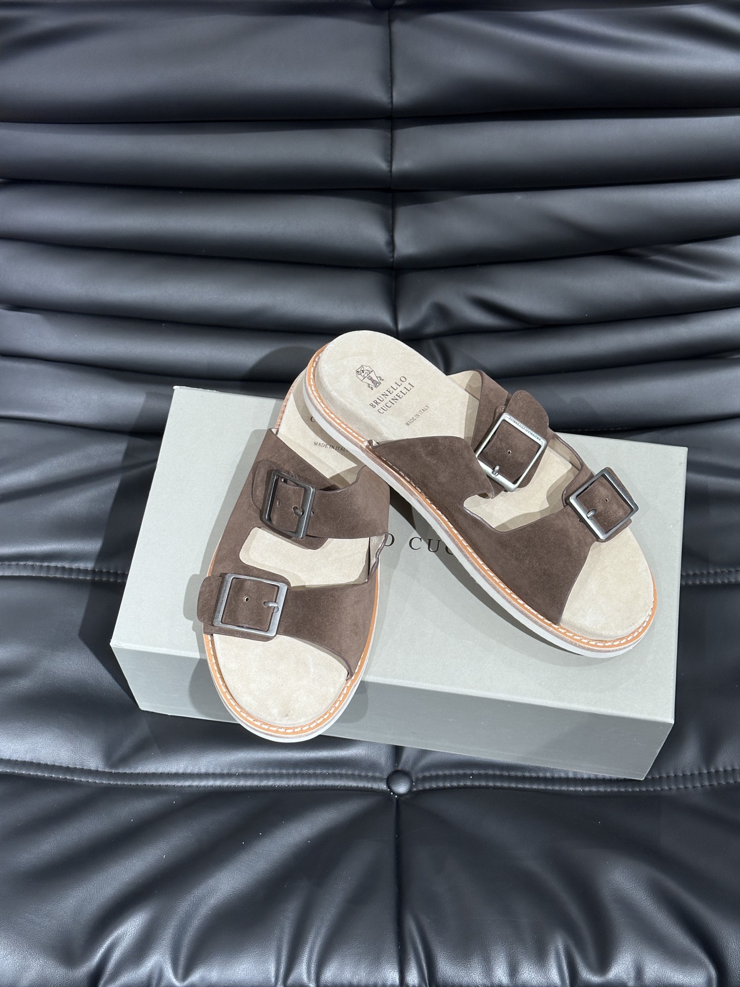 브루넬로 쿠치넬리 Brunello Cucineli 슬리퍼