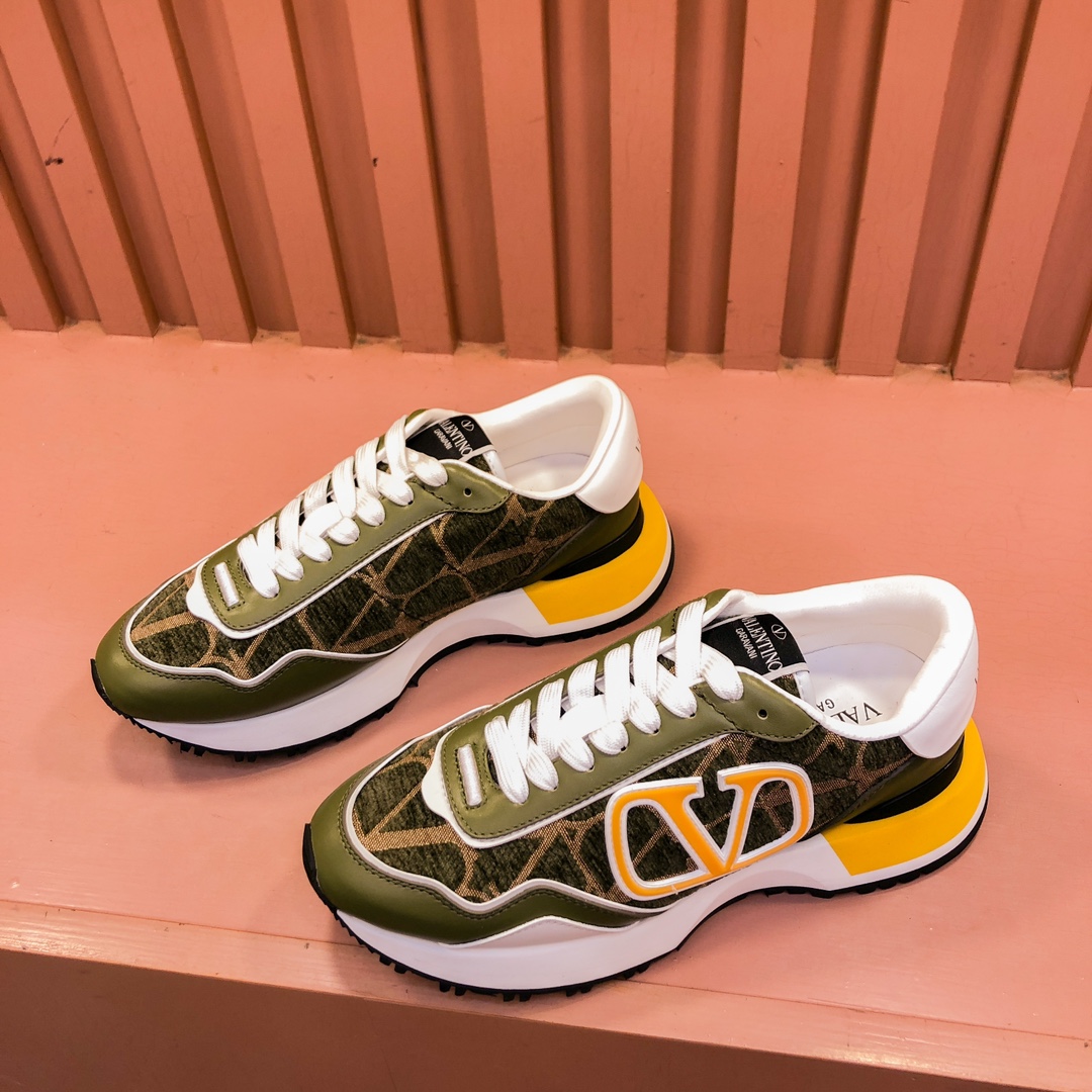 발렌티노 Valentino 스니커즈