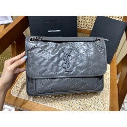 생로랑 Saint laurent/YSL 633158 니키 미디움 체인 백 크링클 빈티지 레더 느와르 28CM