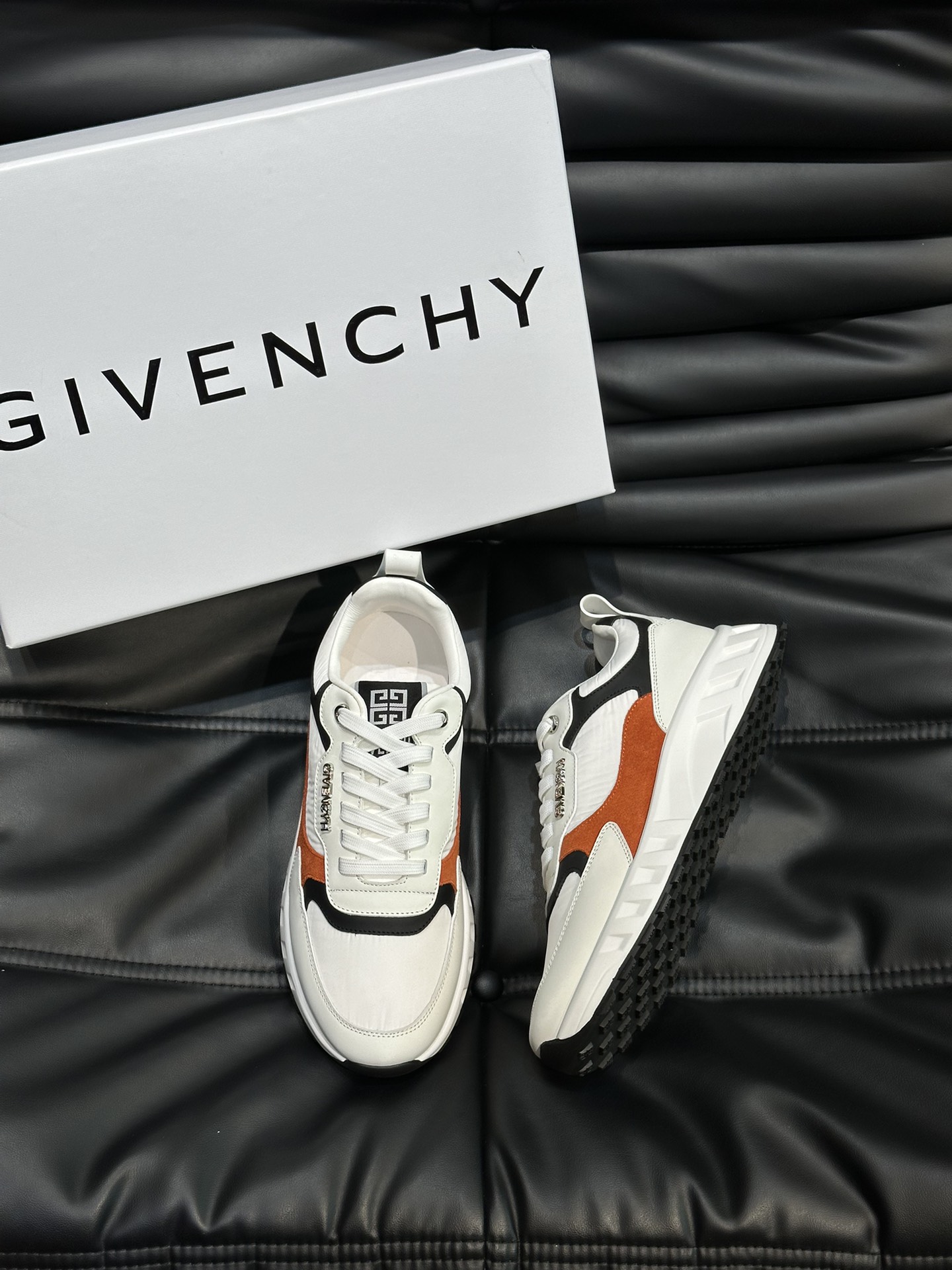 지방시 Givenchy 스니커즈