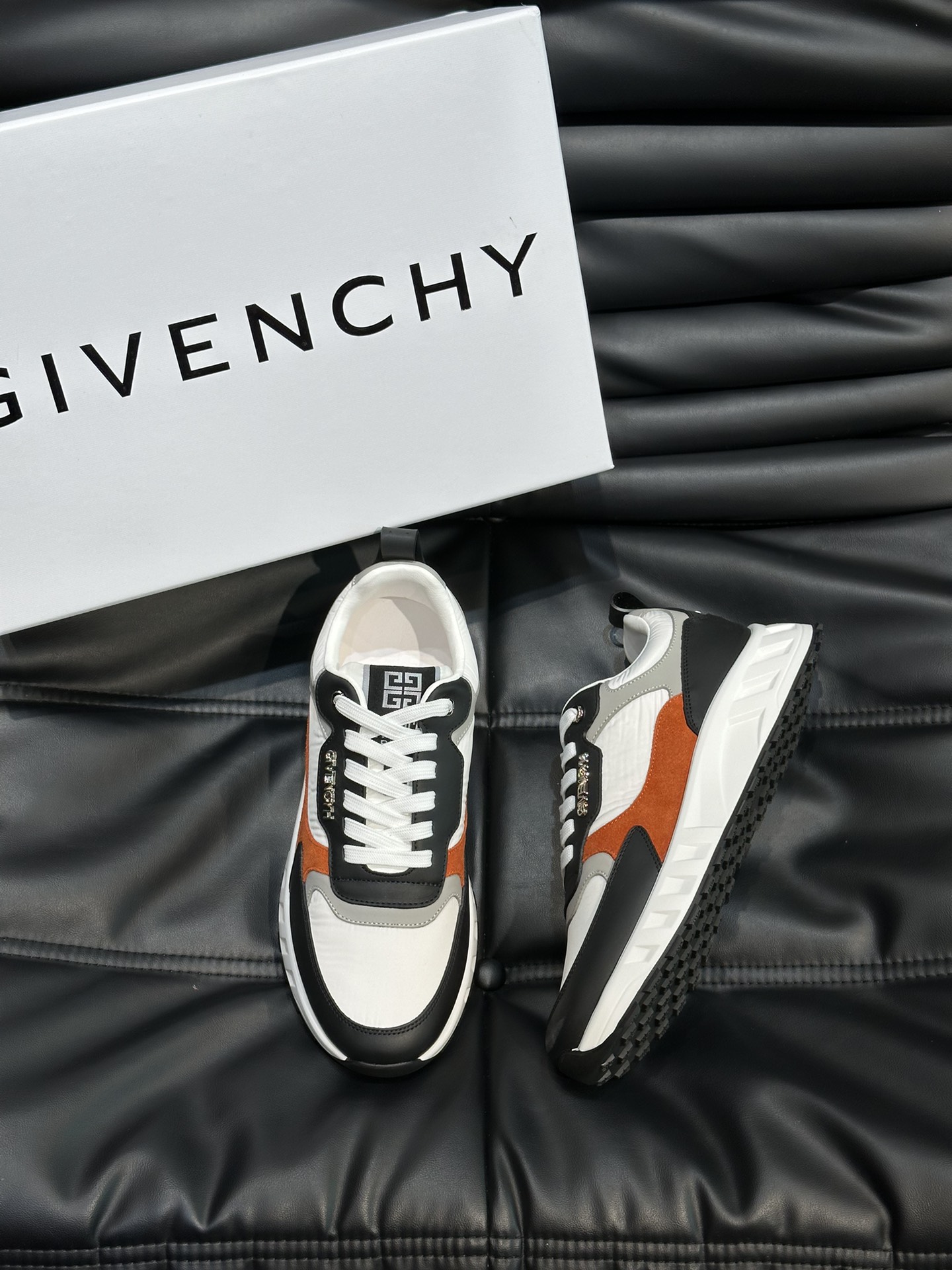 지방시 Givenchy 스니커즈