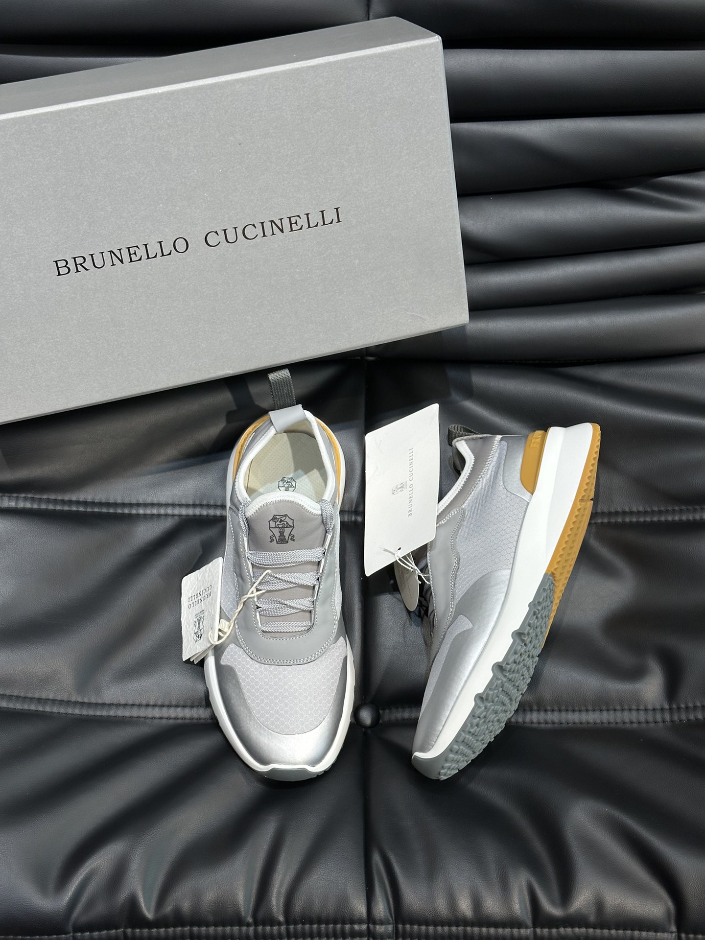브루넬로 쿠치넬리 Brunello Cucineli 스니커즈