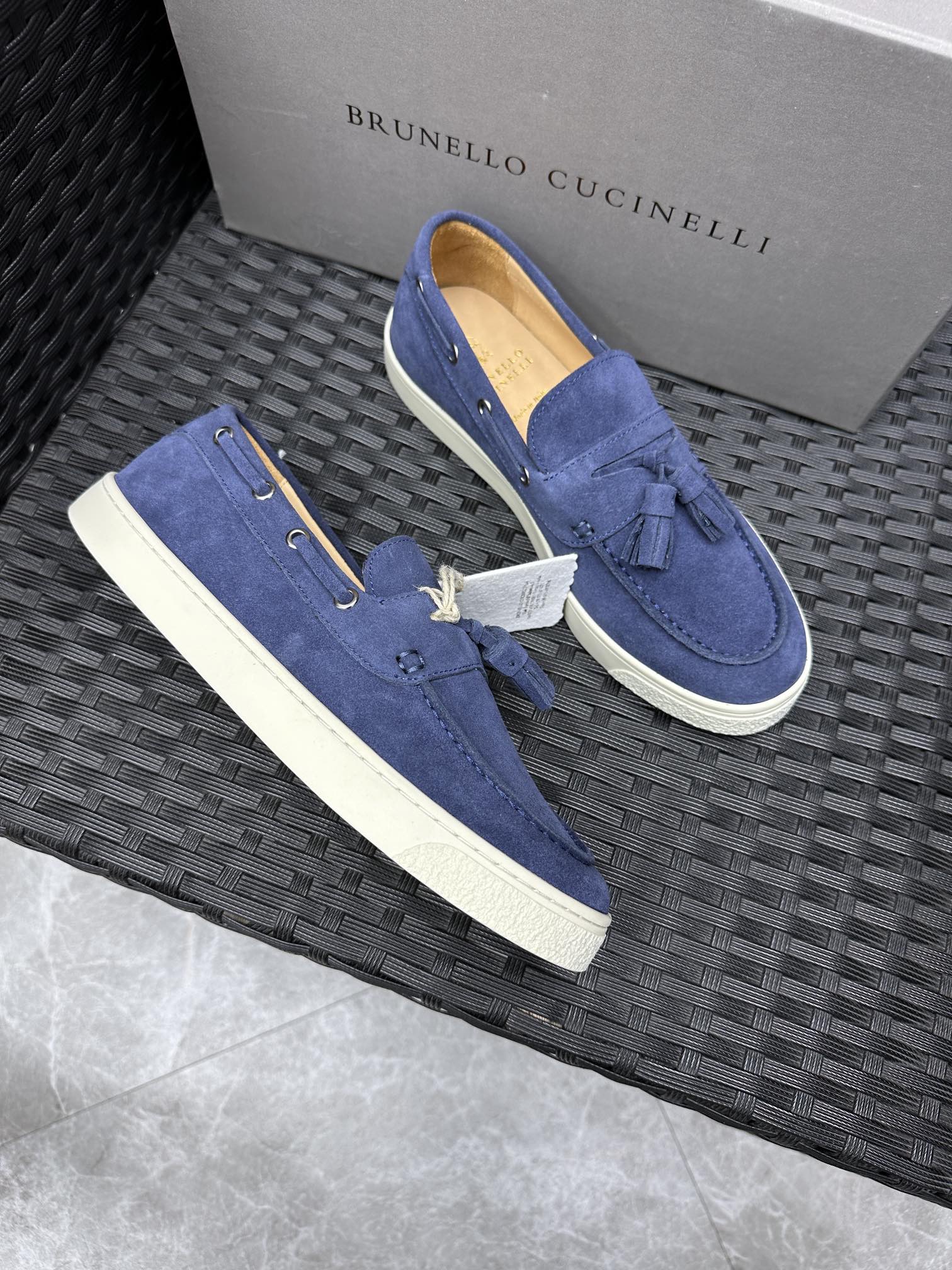 브루넬로 쿠치넬리 Brunello Cucineli 로퍼
