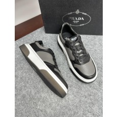 프라다 Prada 스니커즈