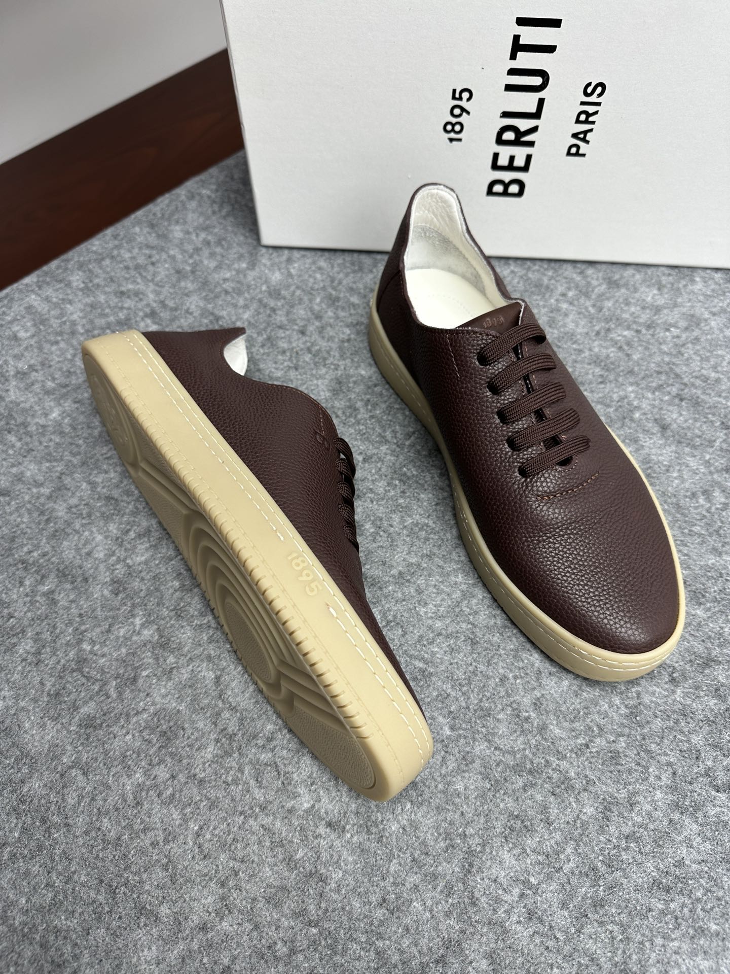 벨루티 Berluti 스니커즈