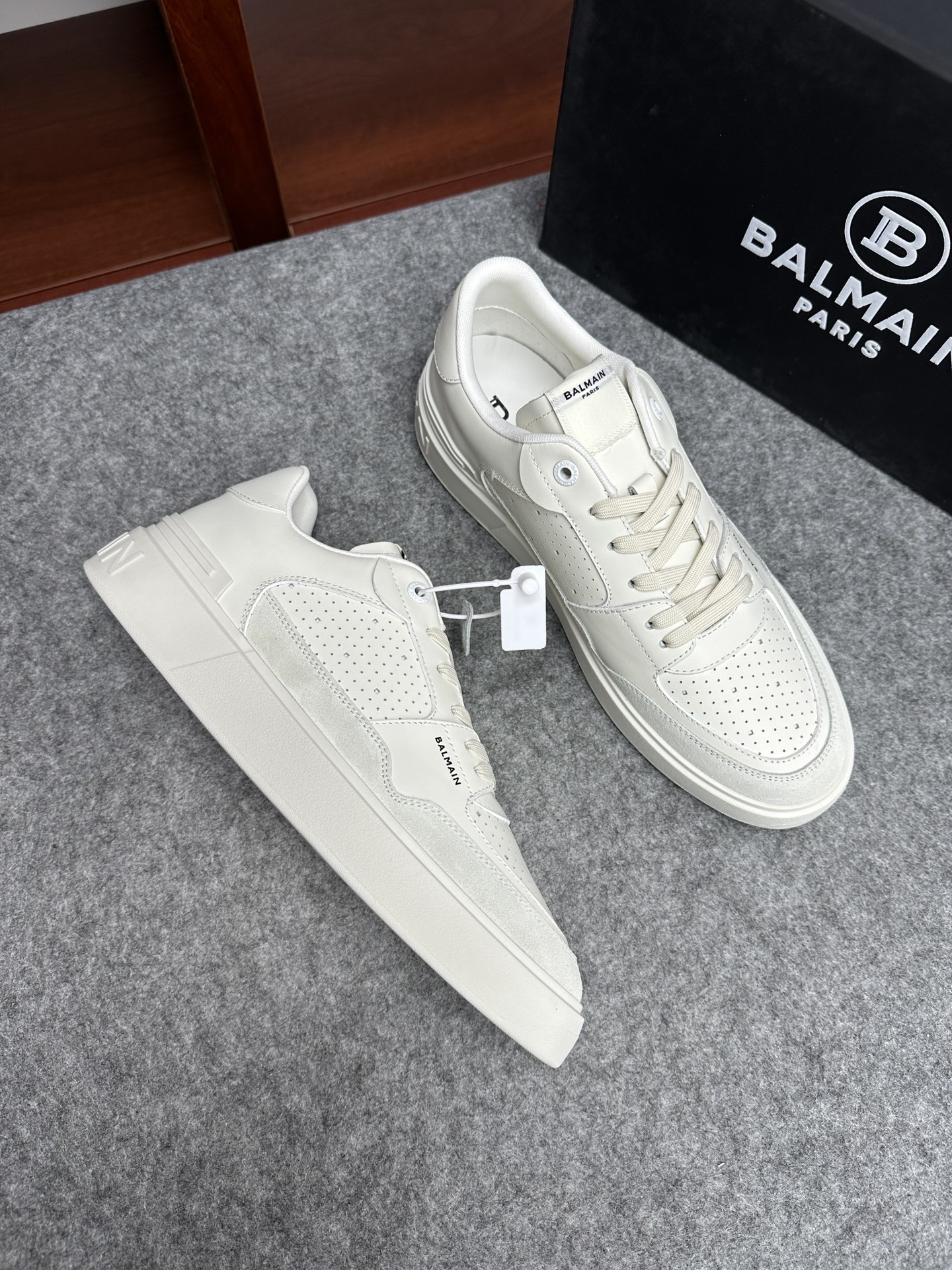 발망 Balmain 스니커즈