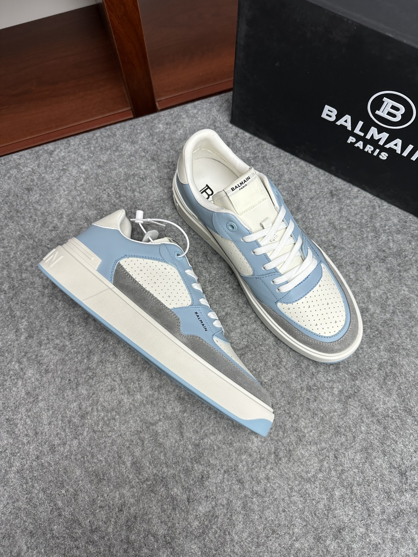 발망 Balmain 스니커즈