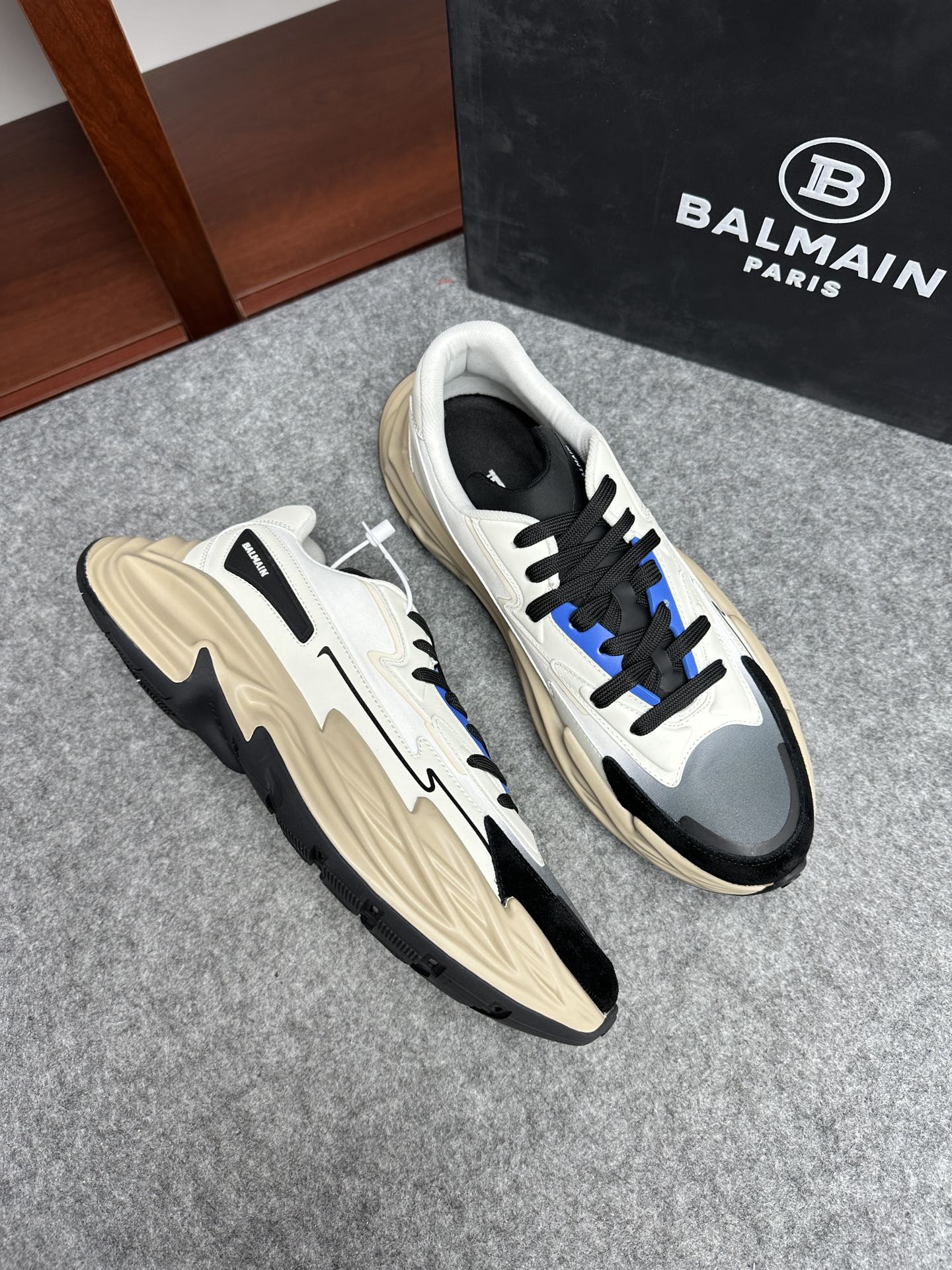 발망 Balmain 스니커즈