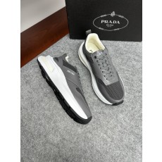 프라다 Prada 스니커즈