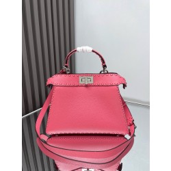 펜디 FENDI 327 ICONIC PEEKABOO ISEEU 탑 핸들백 27CM