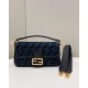 펜디 FENDI Baguette 600 크로스 백 26CM