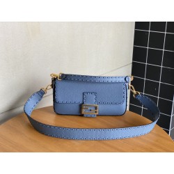 펜디 FENDI Baguette 600 크로스 백 26CM