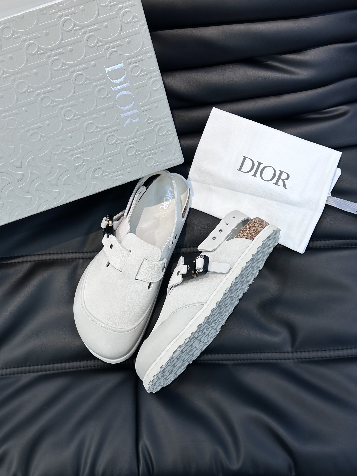 디올 Dior 샌들