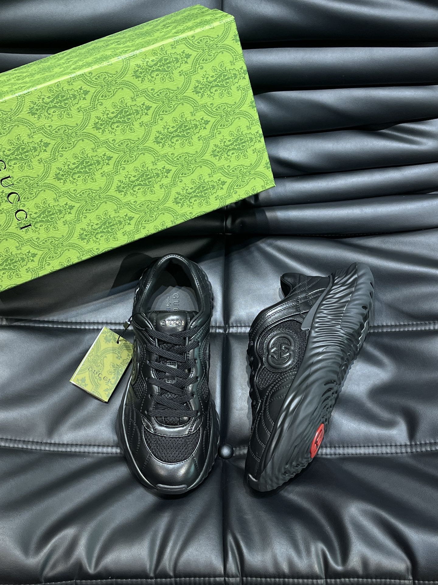 구찌 Gucci 스니커즈