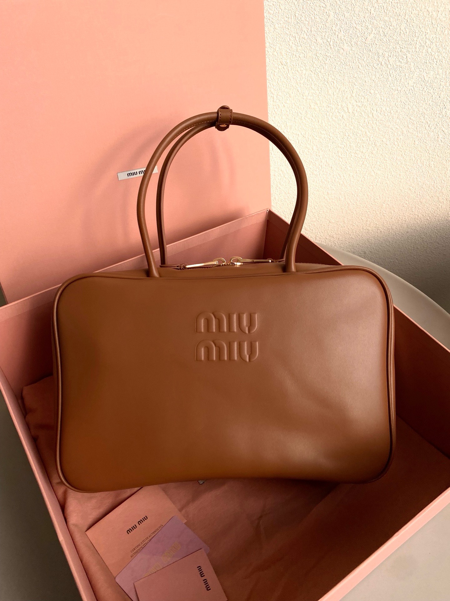 미우 미우 miu miu F0020 서류가방 34CM
