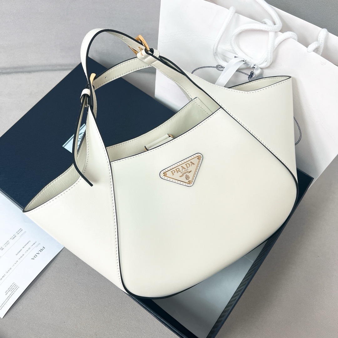 프라다 Prada 1BG483 SoftenCalf 토트 백 28CM