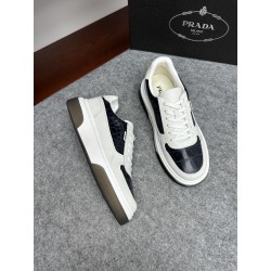 프라다 Prada 스니커즈